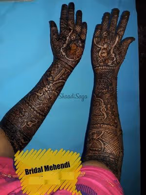 Arabic Chain Link mehndi design for full hand — ornate henna pattern
