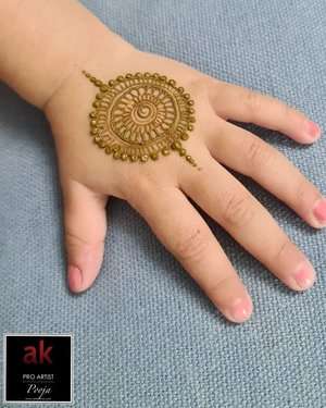Moroccan Floral Vine mehndi design for back hand — intricate henna pattern