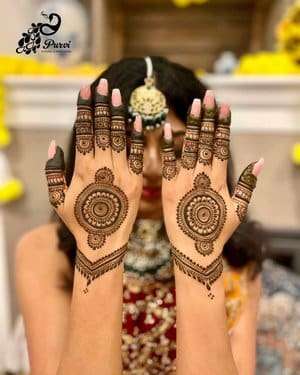 Front Hand Mehndi Designs pattern 74