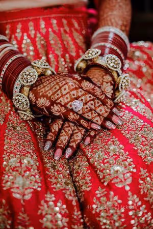 Modern Ring Pattern mehndi design for foot — delicate henna pattern