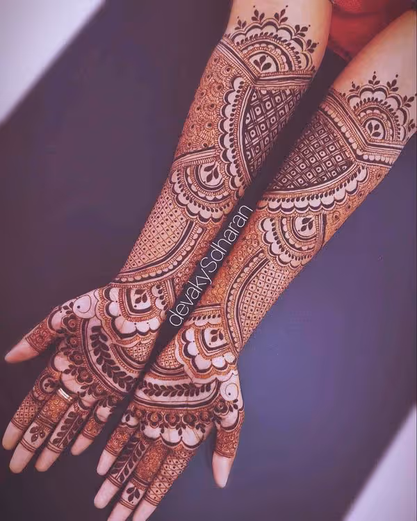 Leg & Feet Mehndi Designs pattern 481