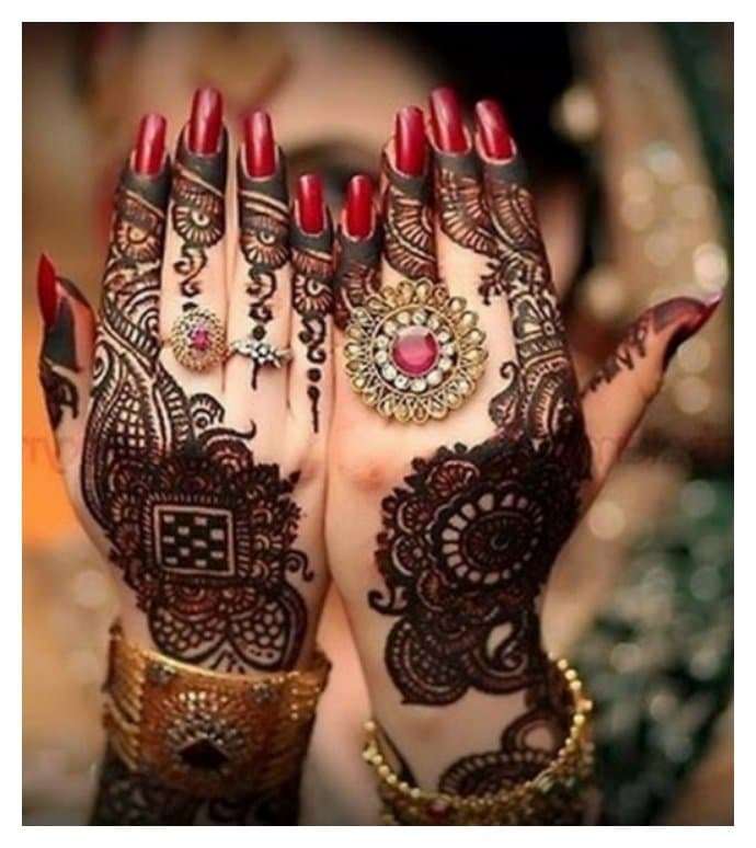 Simple Circular Medallion mehndi design for back hand — majestic henna pattern