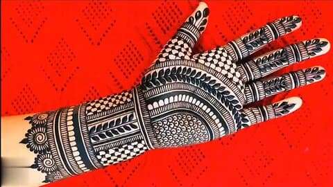 Pakistani Bracelet Cuff mehndi design for back hand — elegant henna pattern
