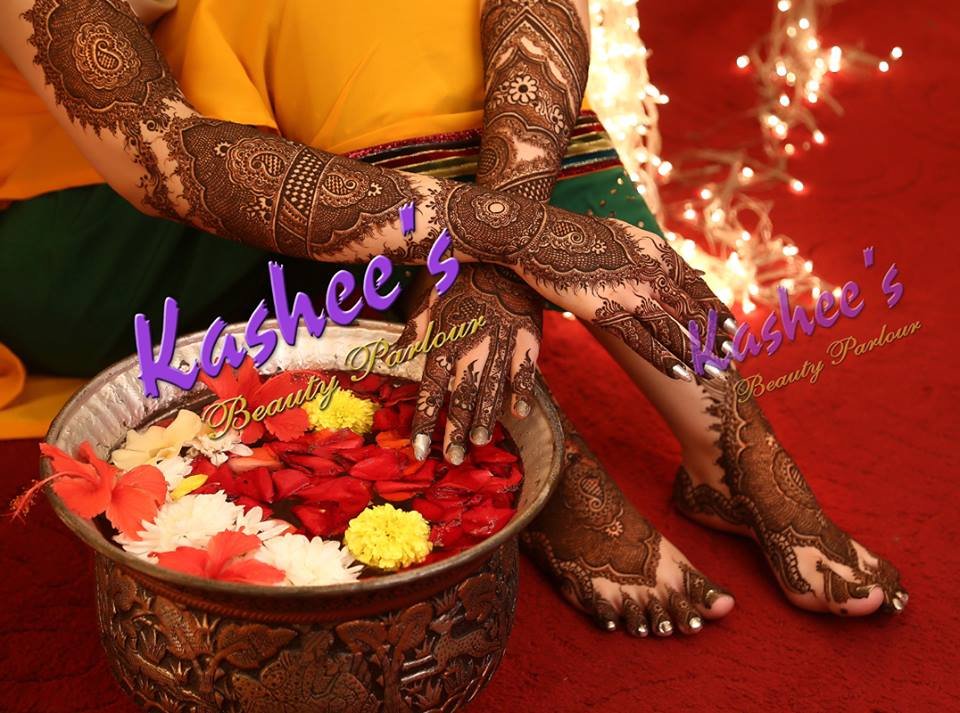 Classic Bridal Mehndi Style #58