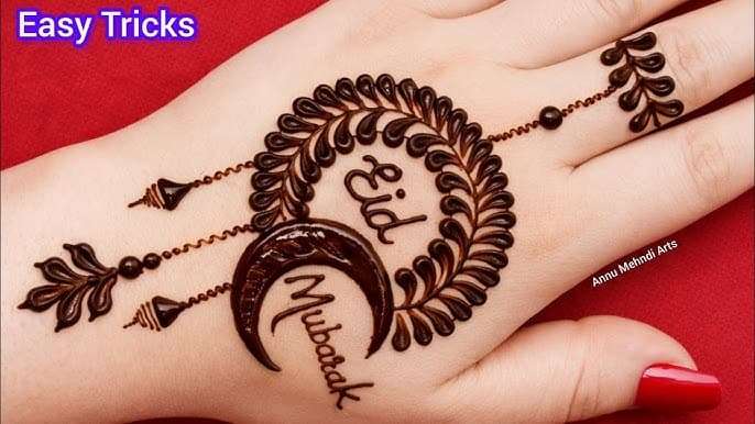Indian Heart Vine mehndi design for finger — intricate henna pattern