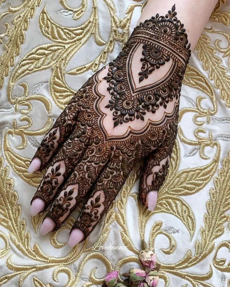 Geometric Eid Mehndi #18