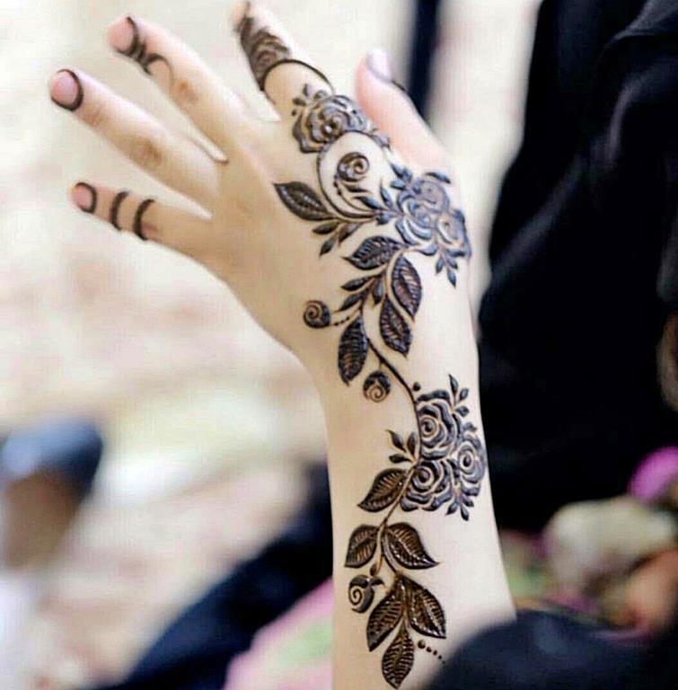 Elegant Eid Mehndi Look #90