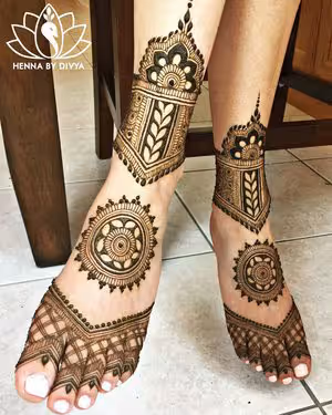 Indian Mehndi Designs pattern 735